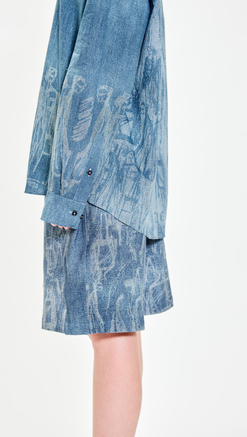 ALL PEOPLE Printed Oversized Shirt