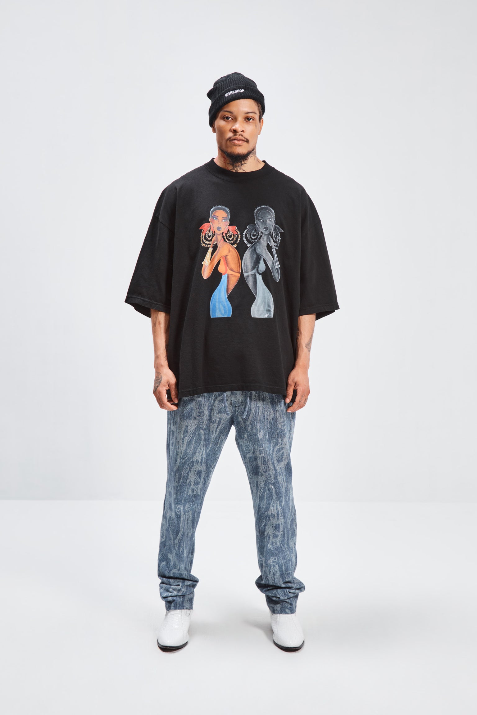 GIRL WITH THE GOLD EARRINGS URBAN TEE