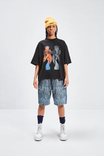 GIRL WITH THE GOLD EARRINGS URBAN TEE