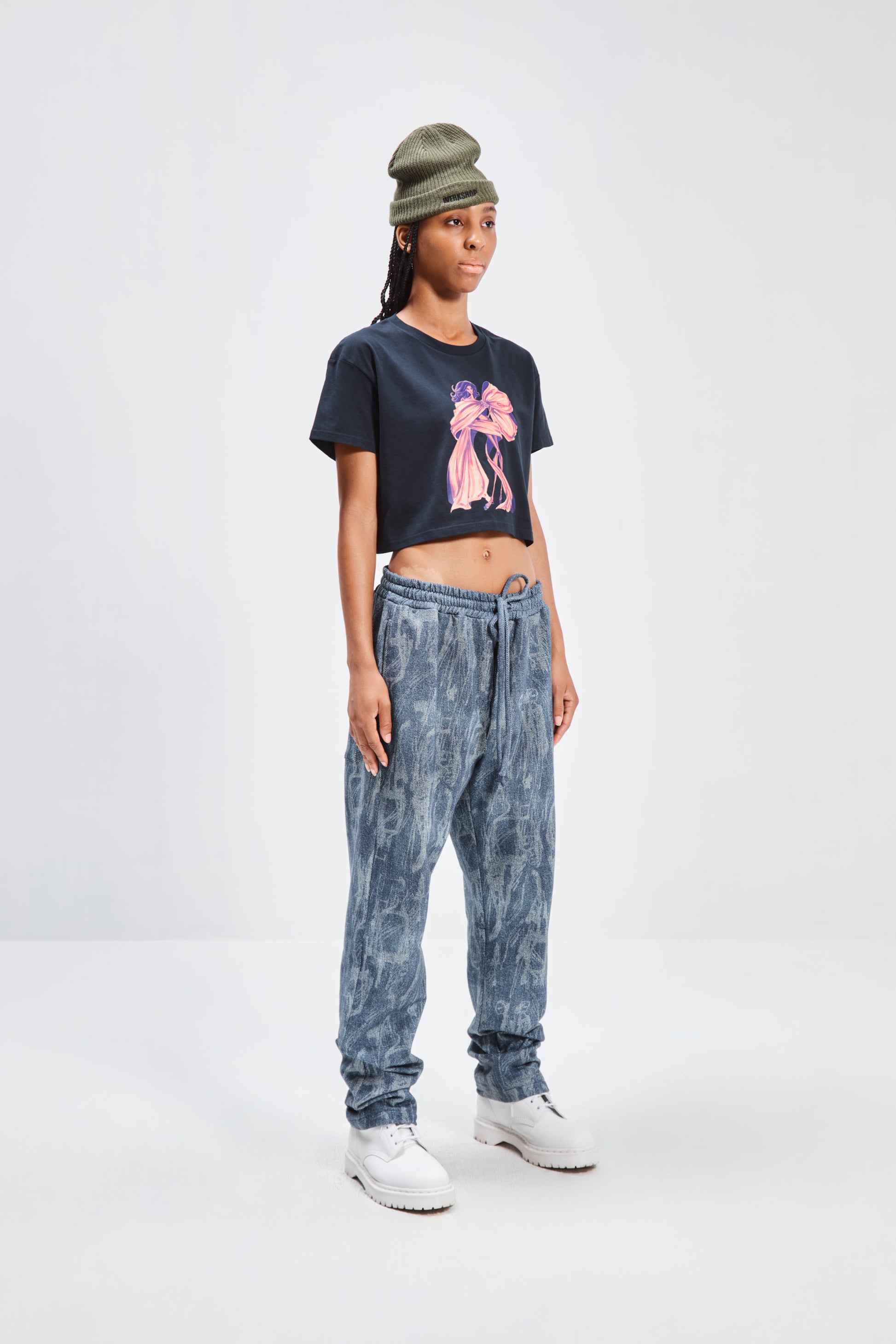 FIRE STARTER CROPPED TEE